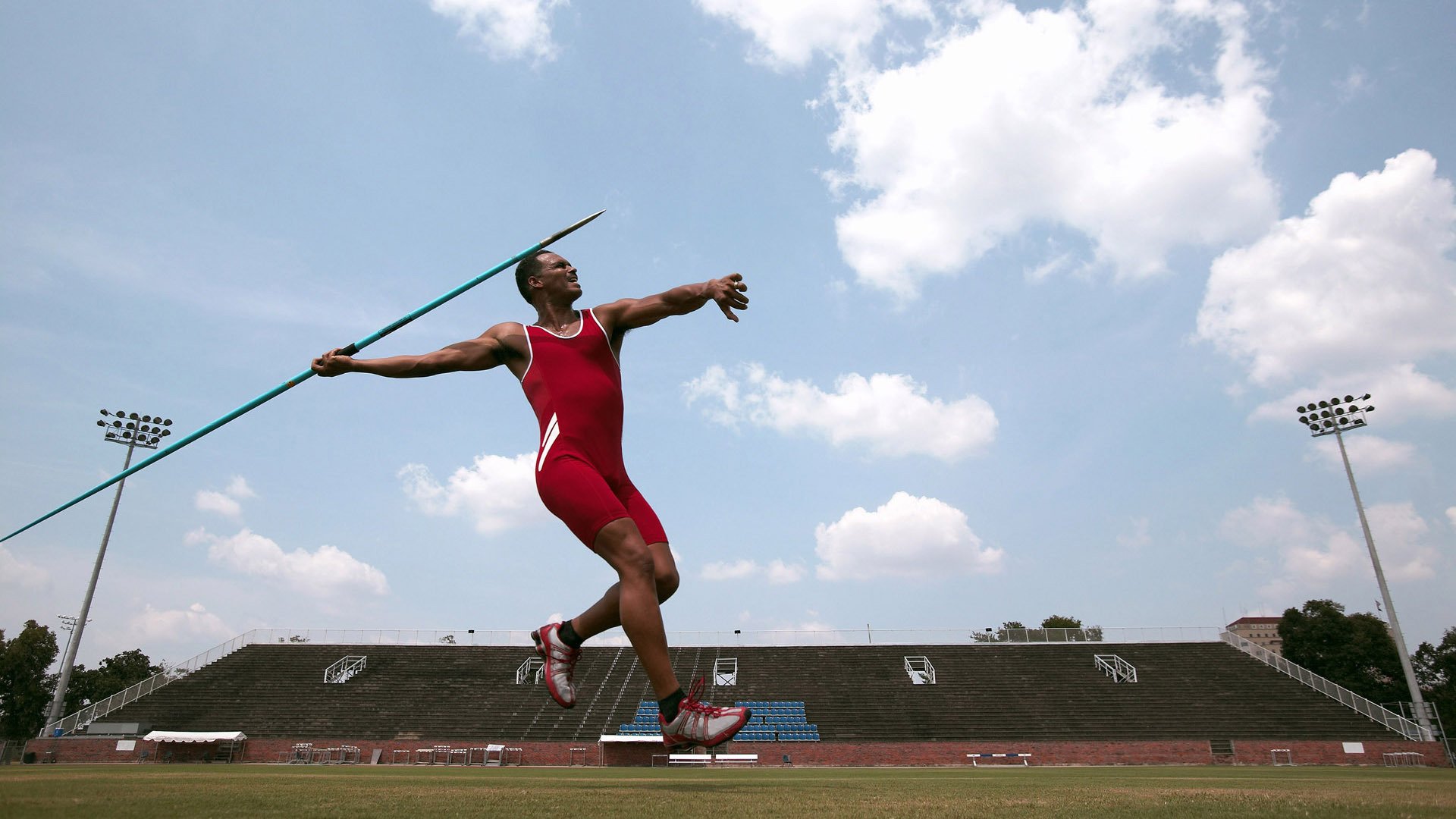 米兰体育在线-“四川省体育馆：拳击赛上的生死对决”  第1张